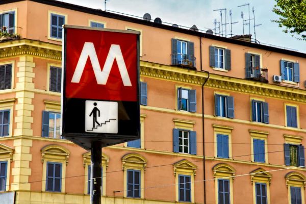 Metro Barberini a Roma: oggi aperta dopo il guasto di ieri