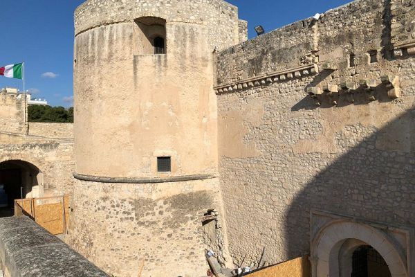 Castello svevo di Manfredonia: il dilemma tra conservazione e diritti dei disabili