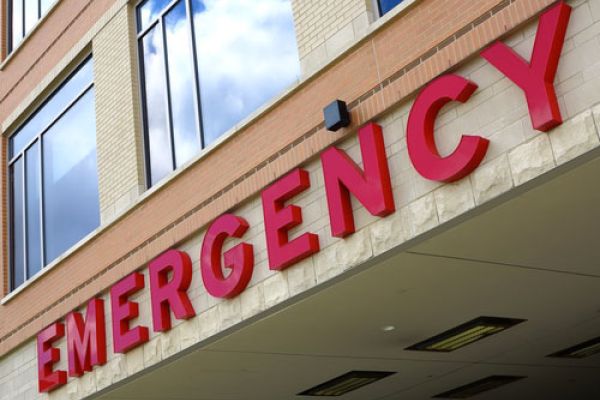 Ospedale Garibaldi-Nesima a Catania: operato, rimane bloccato in ascensore per oltre due ore