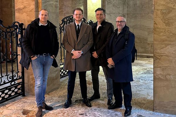 Donati S.p.A. acquisisce Elvacenter e rafforza la leadership europea