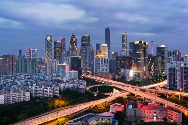 In Cina la torre di collaudo per ascensori più alta del mondo